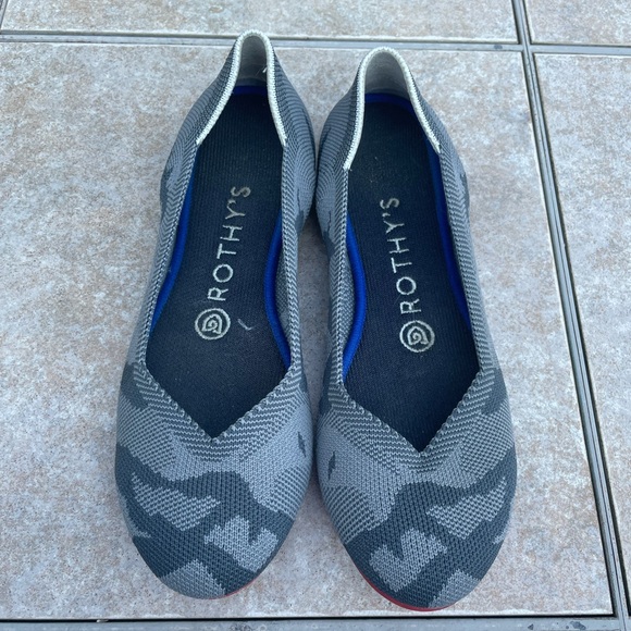 Rothy's Grey Camo Round Toe Flats - Picture 2 of 9